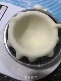 Make Mango Snowmen step 7