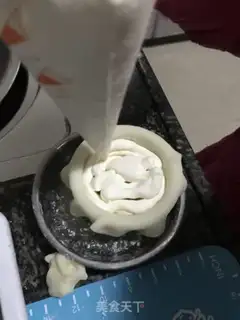 Make Mango Snowmen step 9