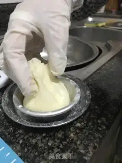 Make Mango Snowmen step 10