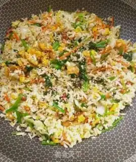 Make Egg fried rice step 3
