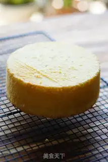 Make Strawberry cake step 15