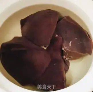 Make Five fragrances of liver step 0