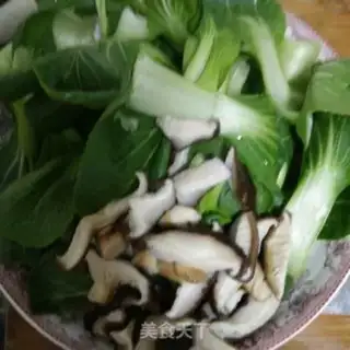 Make Shrimp fried oil mushrooms step 0