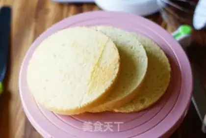 Make Strawberry cake step 20