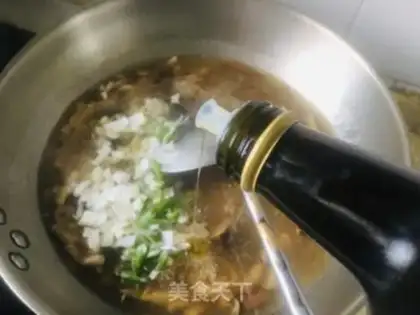 Make Spicy meat soup step 6