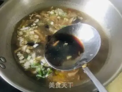 Make Spicy meat soup step 7