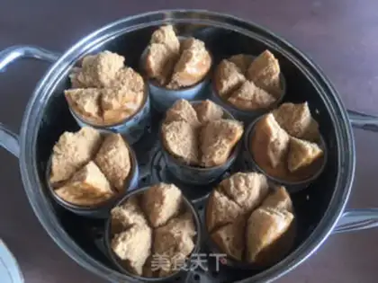 Make Sugar laugh step 0
