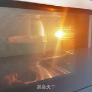 Make Flamingo butter bread step 20