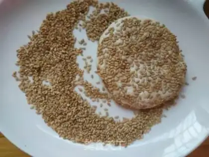 Make Apple sesame rice cake step 6