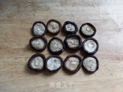 Make A mushroom step 3