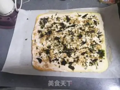 Make Meat cedar cake roll step 16