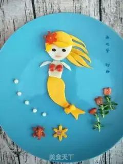 Make Fruit mermaid step 7