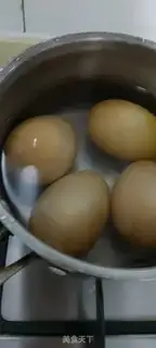 Make Pickled eggs step 1