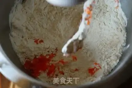 Make Eggs and tomatoes for noodles step 1
