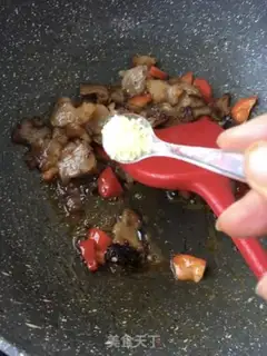 Make Go back to the pig head step 11