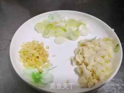 Make A big shrimp fan step 1