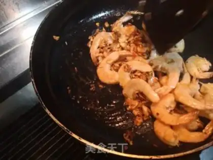 Make A big shrimp fan step 4