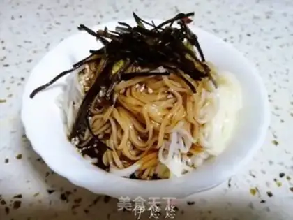 Make Onion noodles step 7