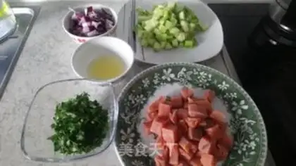 Make cucumber salmon step 1