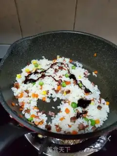 Make Black pepper sausages with fried rice step 5