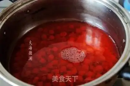 Make Apple cherry soup step 2