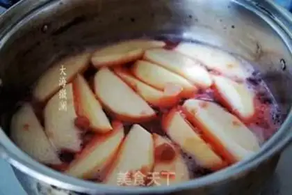 Make Apple cherry soup step 5