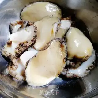 Make Dragonbone abalone soup step 3
