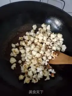 Make Chocolate popcorn step 5