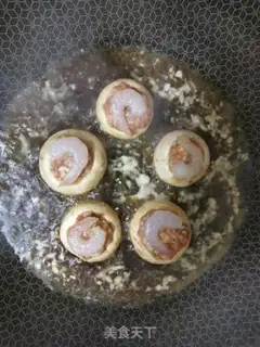 Make Black pepper shrimp mushrooms step 5