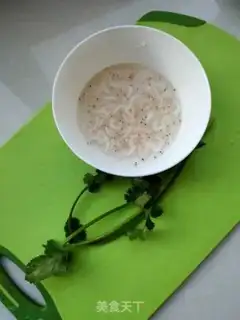 Make Shrimp-skin spicy pork pie step 12