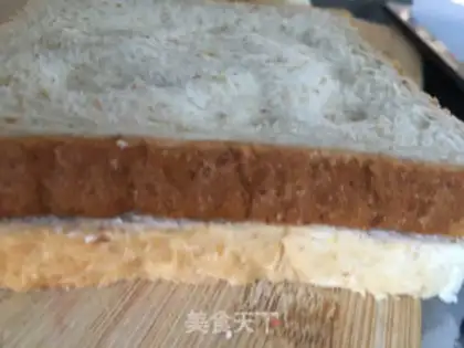Make Banana mashed toast step 7