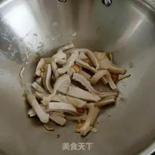Make Celery fried oxen step 2