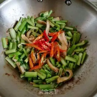 Make Celery fried oxen step 5