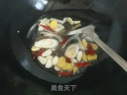 Make Home-cooked grassfish step 4