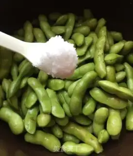 Make Salty peas step 4