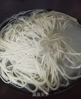 Make Snow pickles and chicken noodles step 3