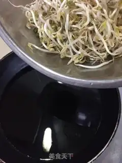 Make Bean sprouts step 4