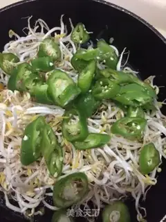 Make Bean sprouts step 5