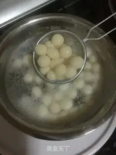 Make Mango milkshake rice balls step 6