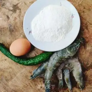 Make Vegetable shrimp noodles step 0