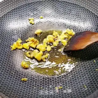 Make Fried carrots step 3