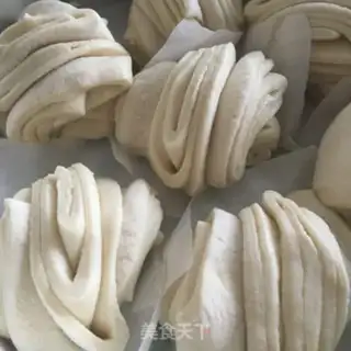 Make Rice roll step 17