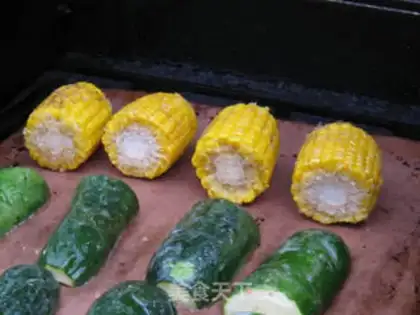 Make Charcoal barbeque corn step 1