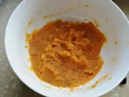 Make Colour soup round step 1
