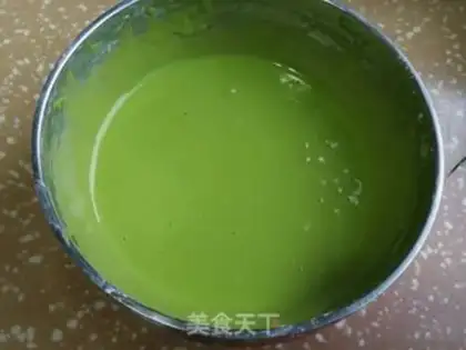 Make Spinach steam cake step 5
