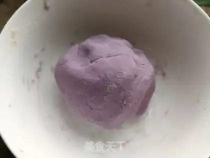 Make Colour soup round step 7
