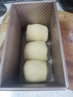 Make Light cream toast step 8