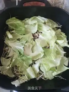 Make The Korean army fire pot step 1