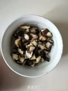 Make A simple version of the groin pan and sausage step 4