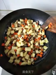 Make A simple version of the groin pan and sausage step 7